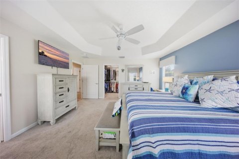 House in The Villages, Florida 4 bedrooms, 187.11 sq.m. № 2430332 - photo 18