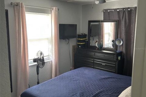 House in Deltona, Florida 2 bedrooms, 75.44 sq.m. № 2098270 - photo 8