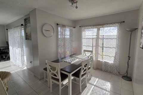 Condominio en venta en Lauderhill, Florida, 2 dormitorios, 104.05 m2 № 2187022 - foto 12