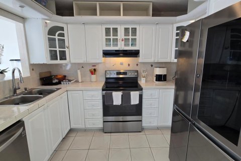 Condominio en venta en Lauderhill, Florida, 2 dormitorios, 104.05 m2 № 2187022 - foto 10