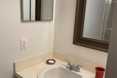 Condominio en venta en Tamarac, Florida, 2 dormitorios, 91.14 m2 № 2084477 - foto 12