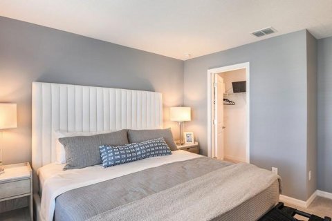 Купить таунхаус в Брейдентон, Флорида 7 комнат, 127.55м2, № 1834579 - фото 11
