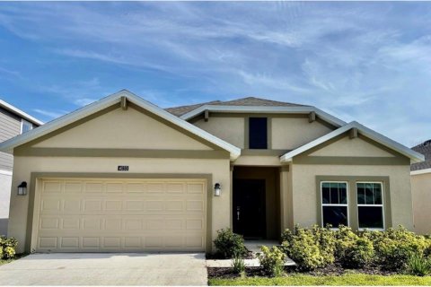 House in Kissimmee, Florida 4 bedrooms, 172.15 sq.m. № 2364100