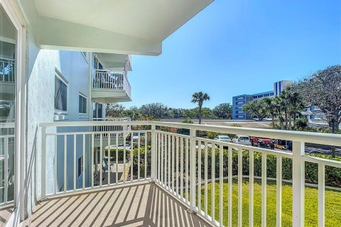 Condominio en venta en Daytona Beach, Florida, 1 dormitorio, 76.64 m2 № 1523199 - foto 17