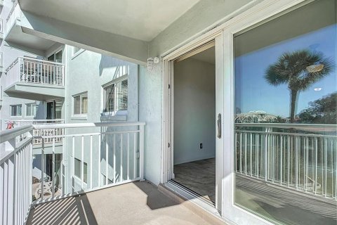 Condominio en venta en Daytona Beach, Florida, 1 dormitorio, 76.64 m2 № 1523199 - foto 20