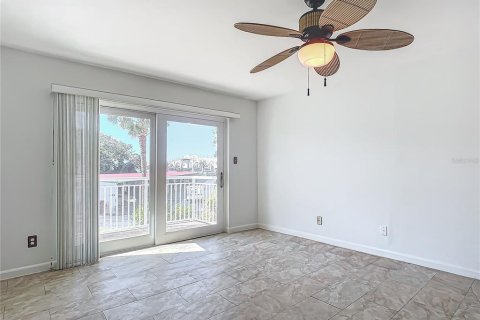 Condominio en venta en Daytona Beach, Florida, 1 dormitorio, 76.64 m2 № 1523199 - foto 15
