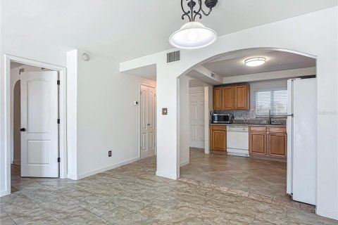 Condominio en venta en Daytona Beach, Florida, 1 dormitorio, 76.64 m2 № 1523199 - foto 8
