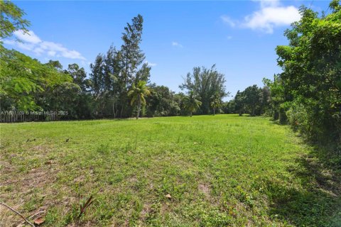 Terreno en venta en Miami, Florida № 1864192 - foto 26