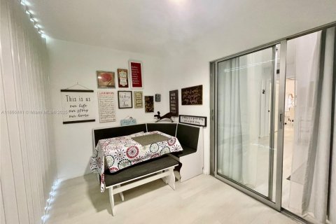 Condominio en venta en Deerfield Beach, Florida, 1 dormitorio, 66.98 m2 № 1981930 - foto 25