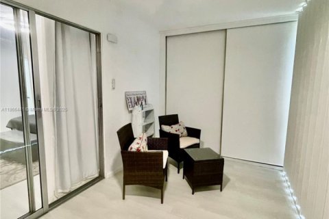 Condominio en venta en Deerfield Beach, Florida, 1 dormitorio, 66.98 m2 № 1981930 - foto 29