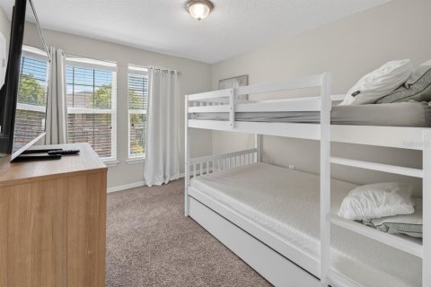 Townhouse in Kissimmee, Florida 3 bedrooms, 141.95 sq.m. № 2214223 - photo 17