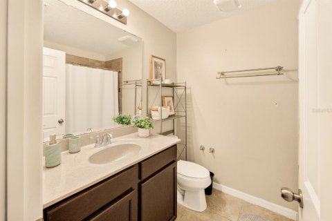 Townhouse in Kissimmee, Florida 3 bedrooms, 141.95 sq.m. № 2214223 - photo 15