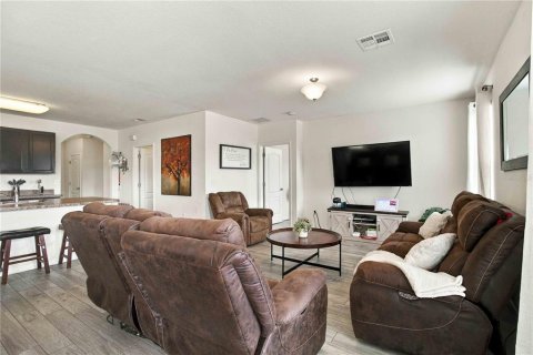 House in Bradenton, Florida 3 bedrooms, 151.06 sq.m. № 2391234 - photo 7