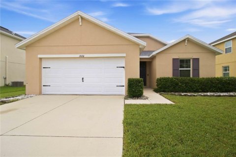 House in Bradenton, Florida 3 bedrooms, 151.06 sq.m. № 2391234 - photo 2