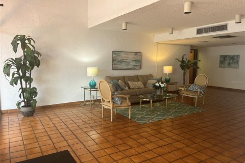 Copropriété à vendre à Clearwater, Floride: 2 chambres, 102.66 m2 № 1870571 - photo 6