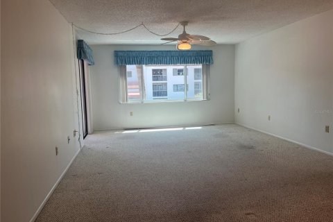 Copropriété à vendre à Clearwater, Floride: 2 chambres, 102.66 m2 № 1870571 - photo 17