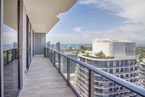Condo in Miami, Florida, 2 bedrooms  № 1868350 - photo 7