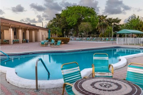 Condo in Margate, Florida, 1 bedroom  № 2043253 - photo 21