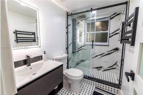 Condo in Margate, Florida, 1 bedroom  № 2043253 - photo 11