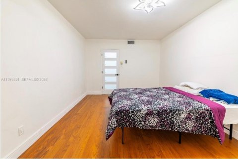 Condo in Margate, Florida, 1 bedroom  № 2043253 - photo 15