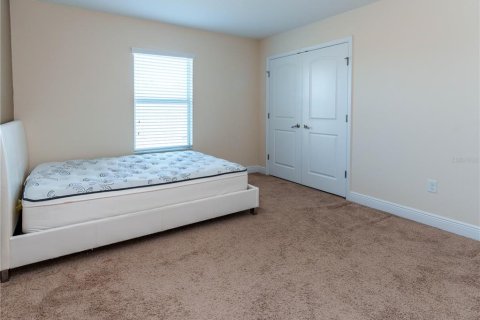 Villa ou maison à vendre à Tampa, Floride: 4 chambres, 232.26 m2 № 2427409 - photo 18
