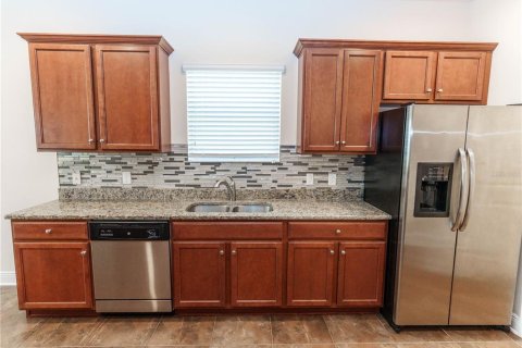 Villa ou maison à vendre à Tampa, Floride: 4 chambres, 232.26 m2 № 2427409 - photo 5