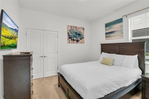 Villa ou maison à vendre à Kissimmee, Floride: 10 chambres, 397.16 m2 № 2101264 - photo 28
