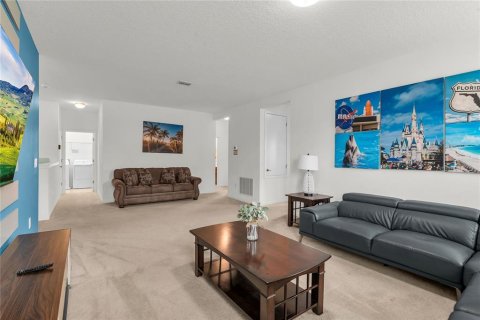 Villa ou maison à vendre à Kissimmee, Floride: 10 chambres, 397.16 m2 № 2101264 - photo 14