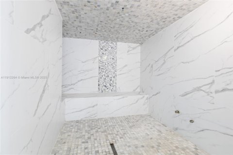 Снять в аренду кондоминиум в Майами, Флорида 2 спальни, 116.69м2, № 1968263 - фото 20