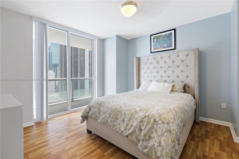 Снять в аренду кондоминиум в Майами, Флорида 2 спальни, 116.69м2, № 1968263 - фото 15