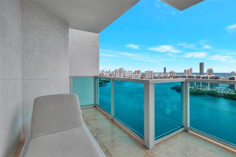 Condo in Aventura, Florida, 3 bedrooms  № 1452251 - photo 12