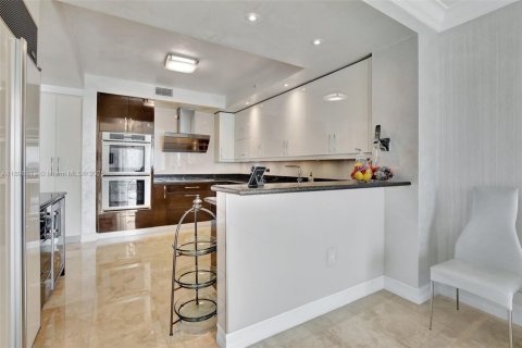 Condo in Aventura, Florida, 3 bedrooms  № 1452251 - photo 10