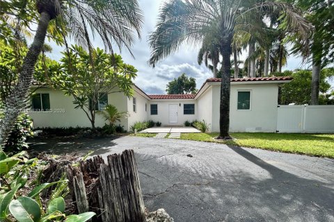 Villa ou maison à Dania Beach, Floride 2 chambres, 97.36 m2 № 2031201