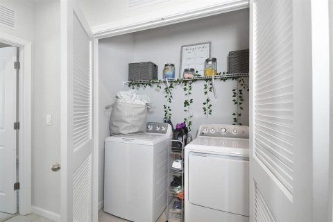 Villa ou maison à vendre à Belle Glade, Floride: 4 chambres, 160.63 m2 № 2271743 - photo 18