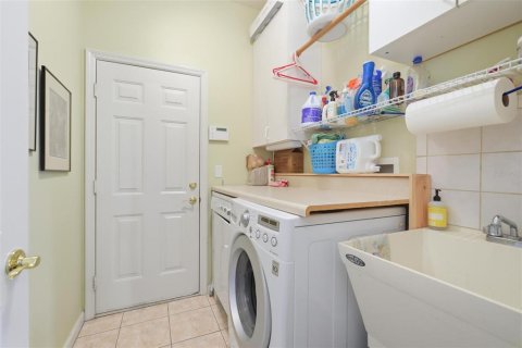 Купить виллу или дом в Деланд, Флорида 13 комнат, 207.92м2, № 2358122 - фото 30