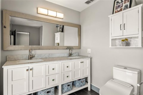 Casa en venta en Winter Garden, Florida, 4 dormitorios, 298.49 m2 № 1903172 - foto 22