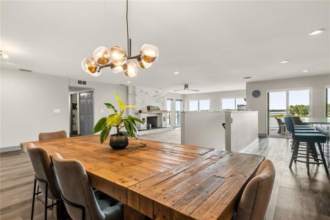 Casa en venta en Winter Garden, Florida, 4 dormitorios, 298.49 m2 № 1903172 - foto 14