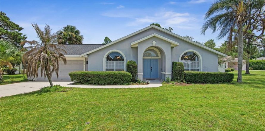 Villa ou maison à Palm Coast, Floride 3 chambres, 140.56 m2 № 2155854
