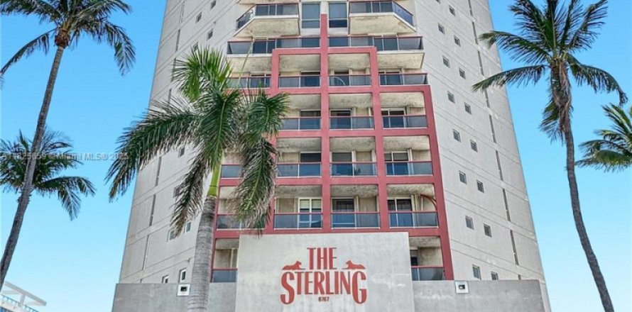 Condo in Miami Beach, Florida, 2 bedrooms № 1794883