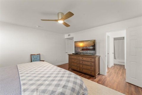 Condominio en venta en Orlando, Florida, 2 dormitorios, 116.13 m2 № 1876810 - foto 13