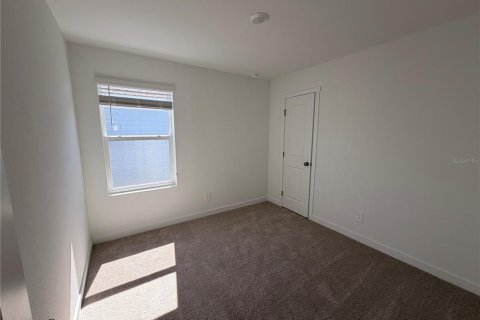 Villa ou maison à louer à Minneola, Floride: 4 chambres, 193.33 m2 № 2427596 - photo 8