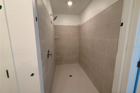 Villa ou maison à louer à Minneola, Floride: 4 chambres, 193.33 m2 № 2427596 - photo 12