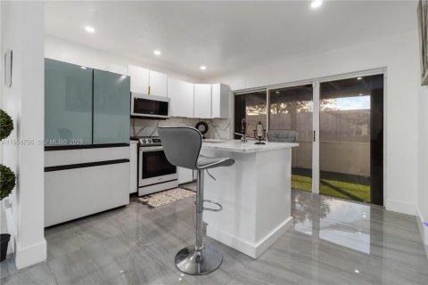 Villa ou maison à Tamarac, Floride 2 chambres, 80.27 m2 № 2010622