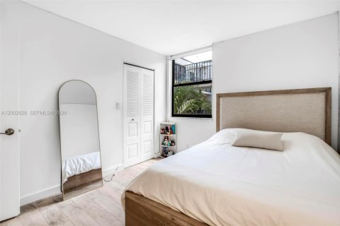 Condominio en venta en Aventura, Florida, 2 dormitorios, 120.12 m2 № 2066421 - foto 12