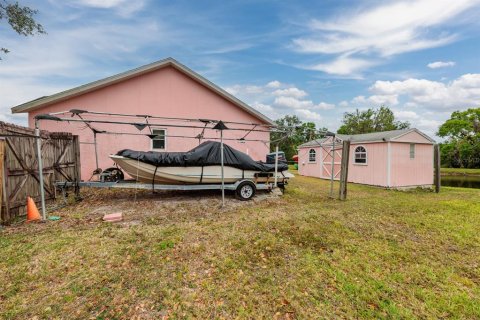 House in Palmetto, Florida 3 bedrooms, 116.69 sq.m. № 1636689 - photo 29