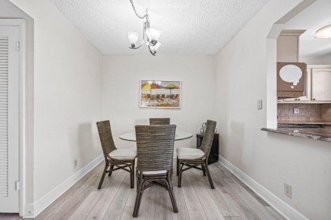 Condo in Boca Raton, Florida, 2 bedrooms № 2251524 - photo 10
