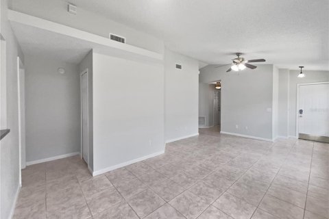 House in Orlando, Florida 3 bedrooms, 103.21 sq.m. № 1856100 - photo 19