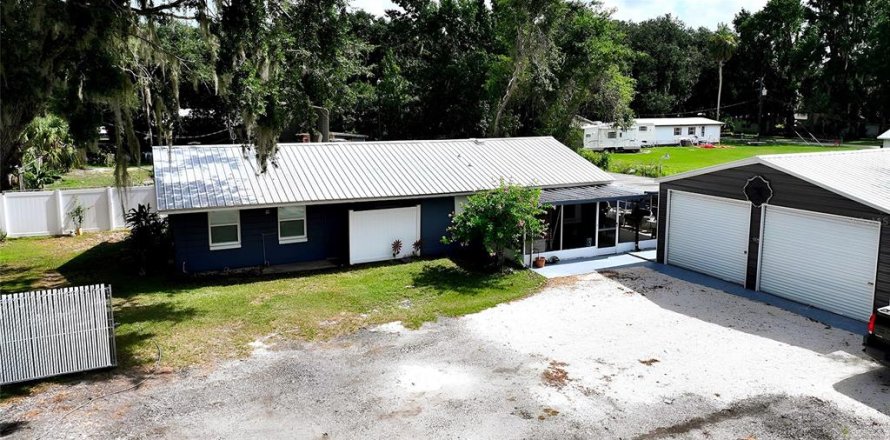 Casa en Lake Wales, Florida 3 dormitorios, 108.51 m2 № 1850210