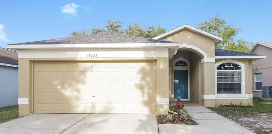 House in Riverview, Florida 3 bedrooms, 140.38 sq.m. № 1873203
