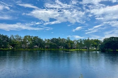 Villa ou maison à vendre à Clearwater, Floride: 2 chambres, 89.19 m2 № 2333948 - photo 2